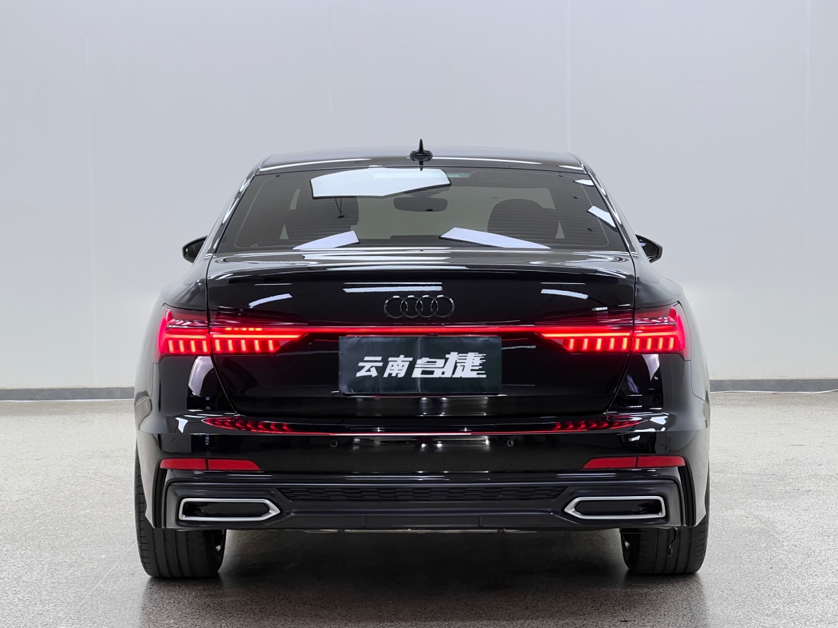 奧迪 奧迪A6L  2022款 45 TFSI 臻選動(dòng)感型圖片