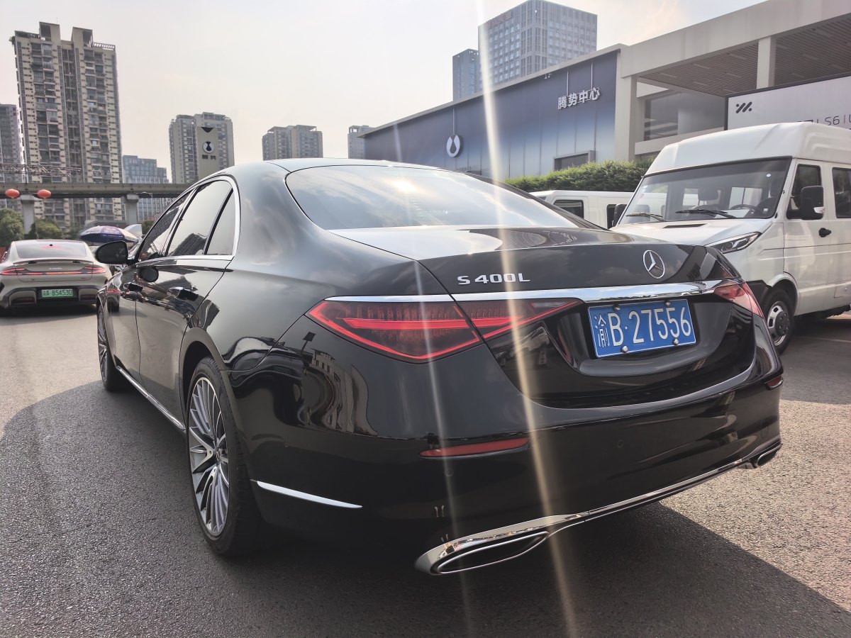 奔馳 奔馳S級  2022款 改款 S 400 L 商務(wù)型圖片