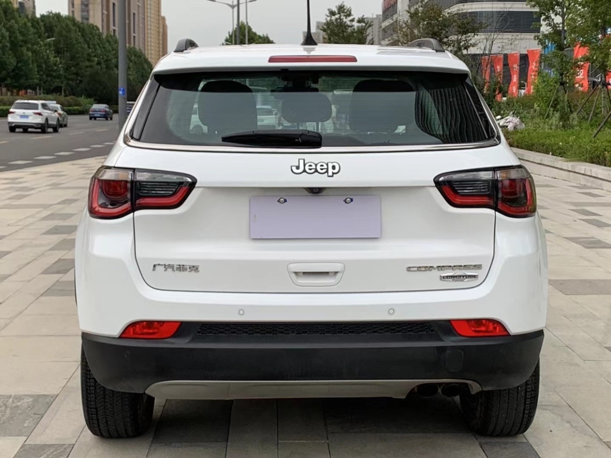 Jeep 指南者  2017款 200T 自動(dòng)家享版圖片