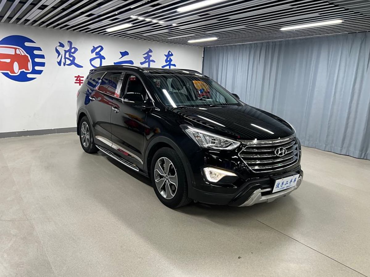 現(xiàn)代 格越  2013款 3.0L 7座四驅(qū)舒適版圖片