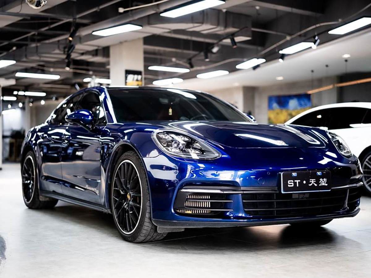 保時捷 Panamera  2019款 Panamera 十周年紀(jì)念版 2.9T圖片