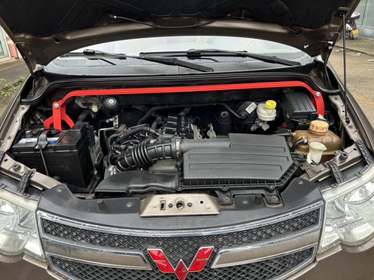 五菱 五菱宏光  2013款 1.5L S舒適型圖片