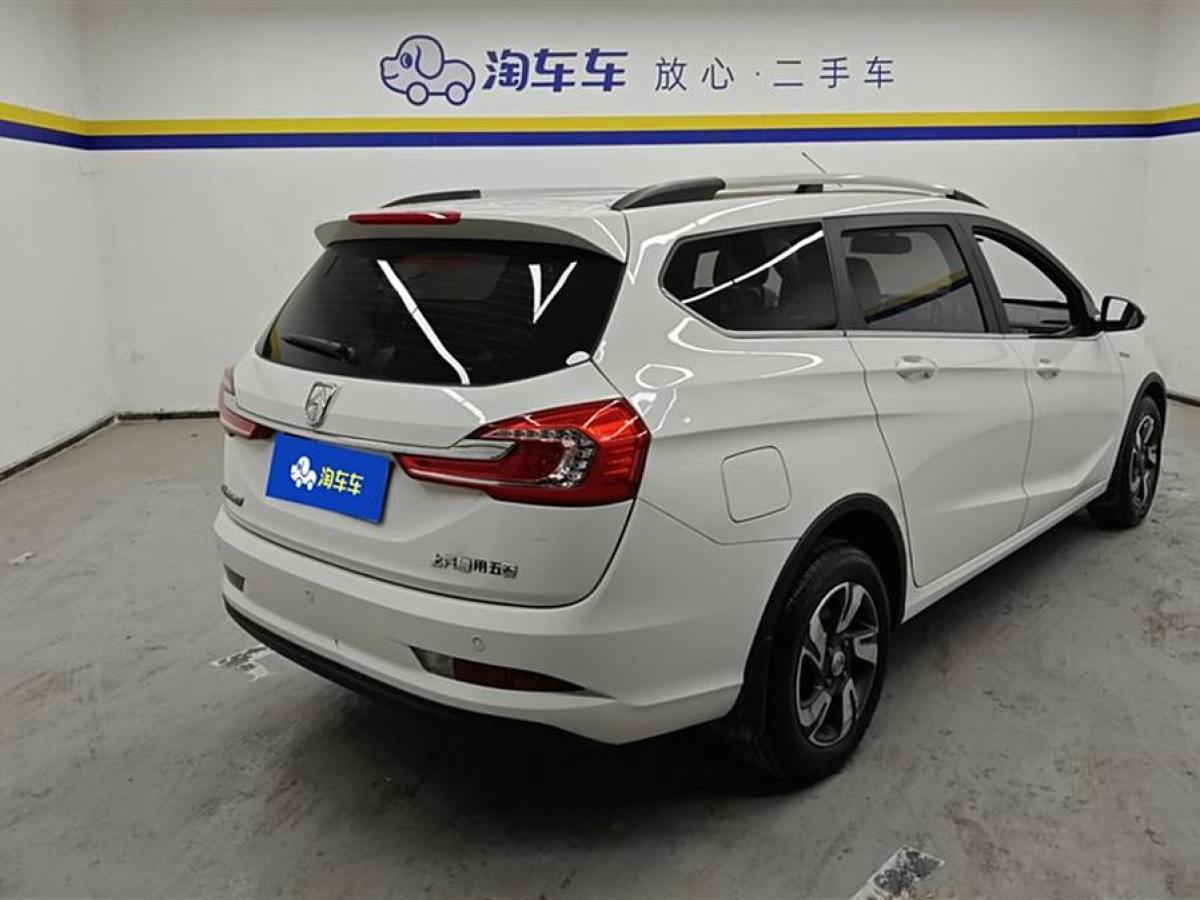 寶駿 310W  2017款 1.5L 手動時尚型圖片