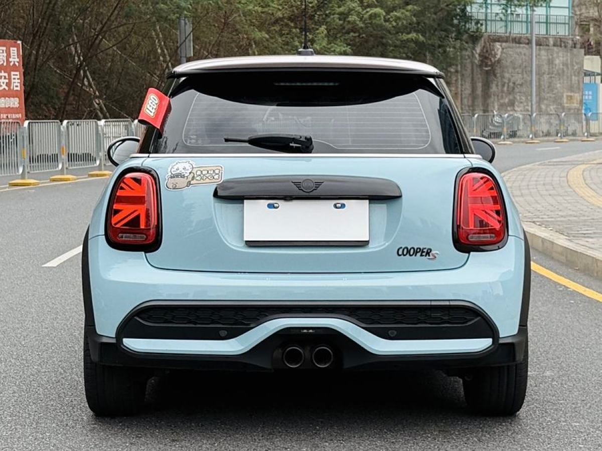 MINI MINI  2022款 改款 2.0T COOPER S 經(jīng)典派圖片