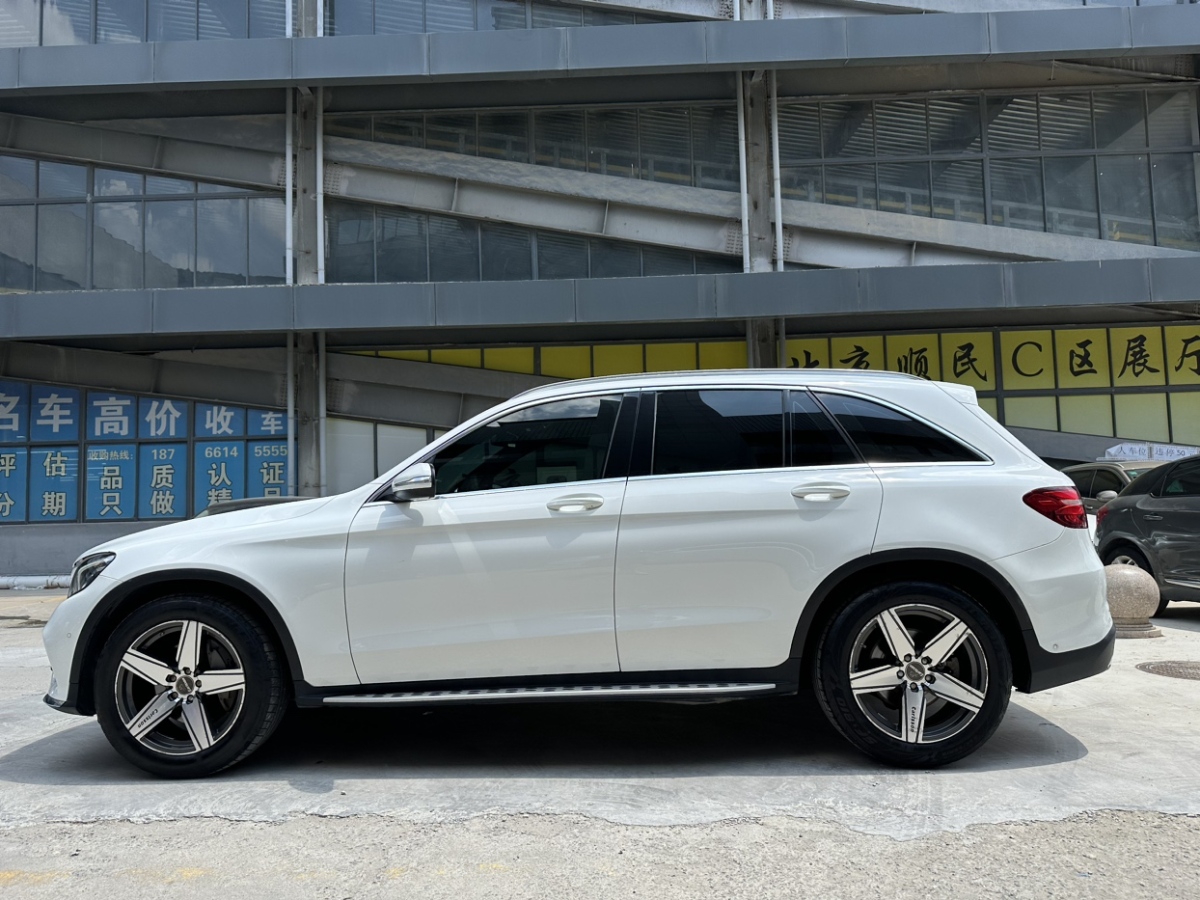 奔馳 奔馳GLC  2018款 改款 GLC 260 4MATIC 豪華型圖片