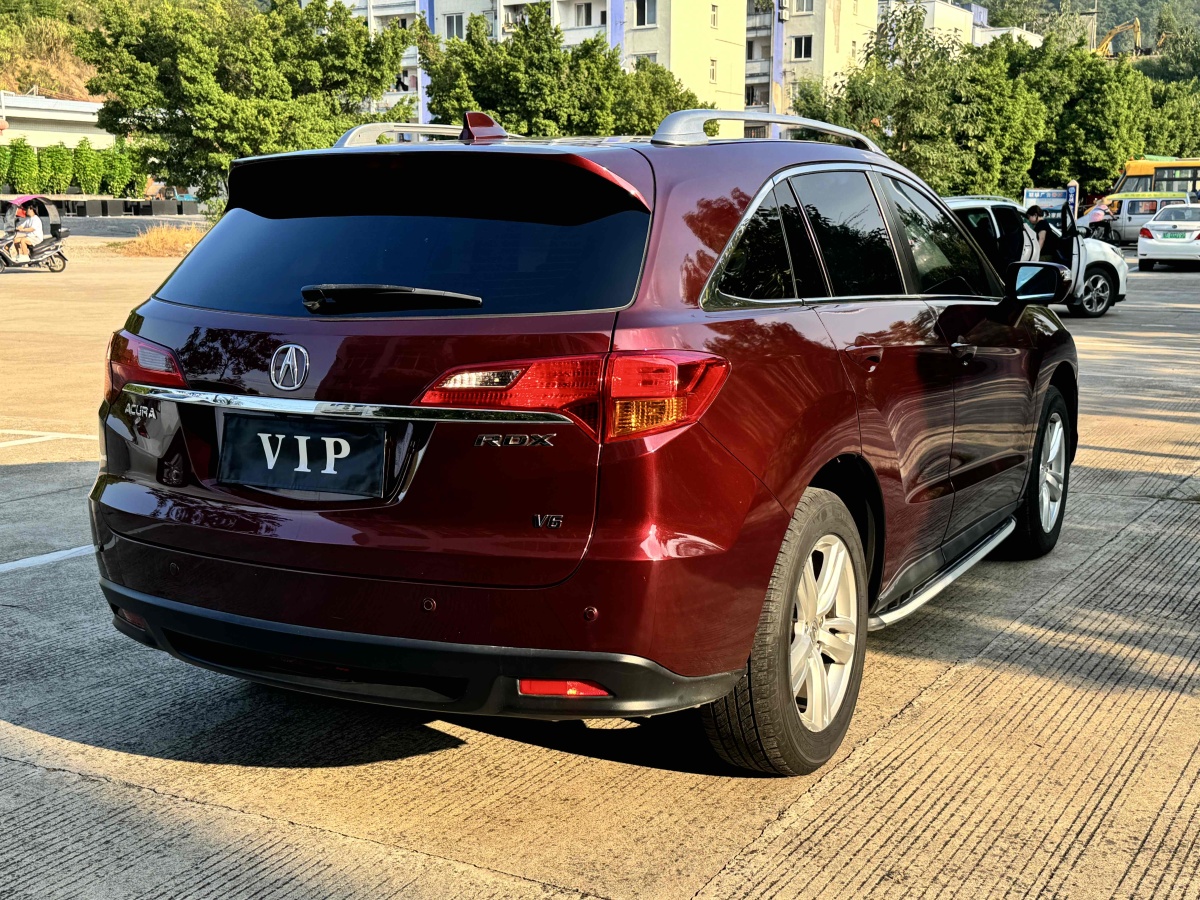 謳歌 RDX  2013款 3.0L 兩驅(qū)精英版圖片