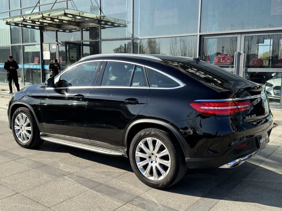 奔馳 奔馳GLE轎跑  2017款 GLE 320 4MATIC 轎跑SUV圖片