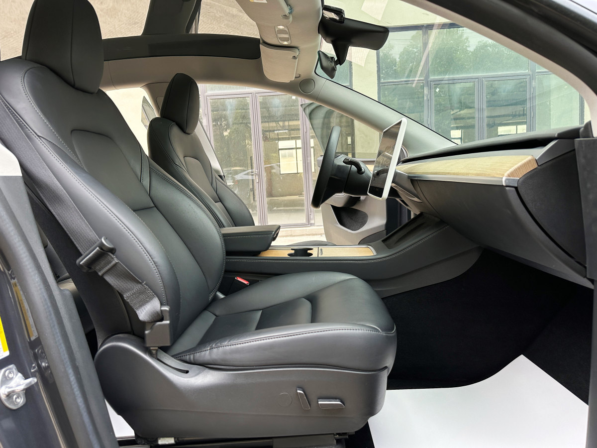 特斯拉 Model Y  2022款 改款 后輪驅動版圖片