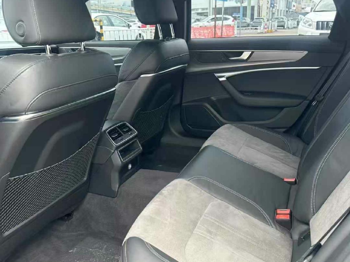 奧迪 奧迪A6L  2020款 40 TFSI 豪華動感型圖片