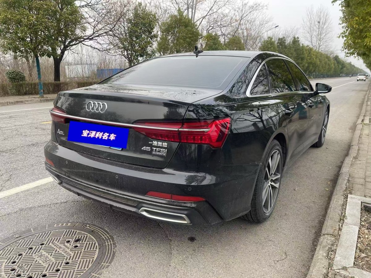 奧迪 奧迪A6L  2023款 改款 40 TFSI 豪華動(dòng)感型圖片