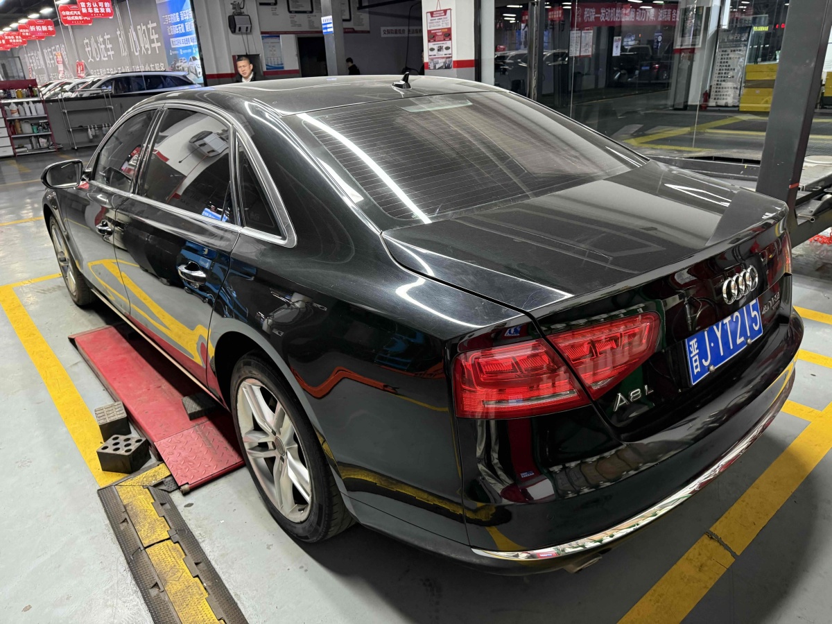 奧迪 奧迪A8  2011款 A8L 3.0 TFSI quattro舒適型(213kW)圖片