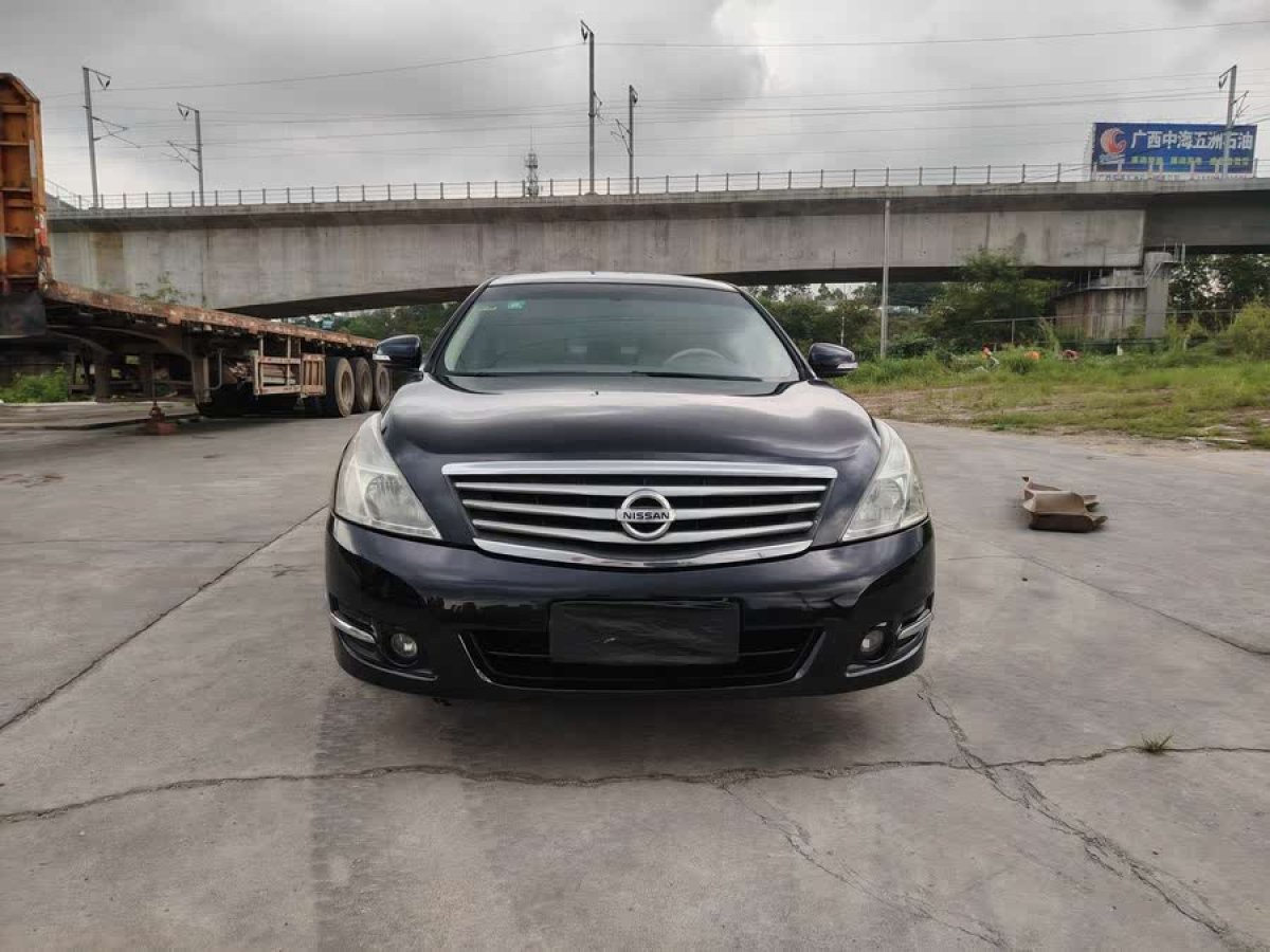 日產(chǎn) 天籟  2010款 2.0L XL周年紀(jì)念版圖片
