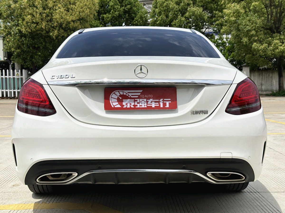 奔馳 奔馳C級(jí)  2019款 C 180 L 時(shí)尚型運(yùn)動(dòng)版圖片