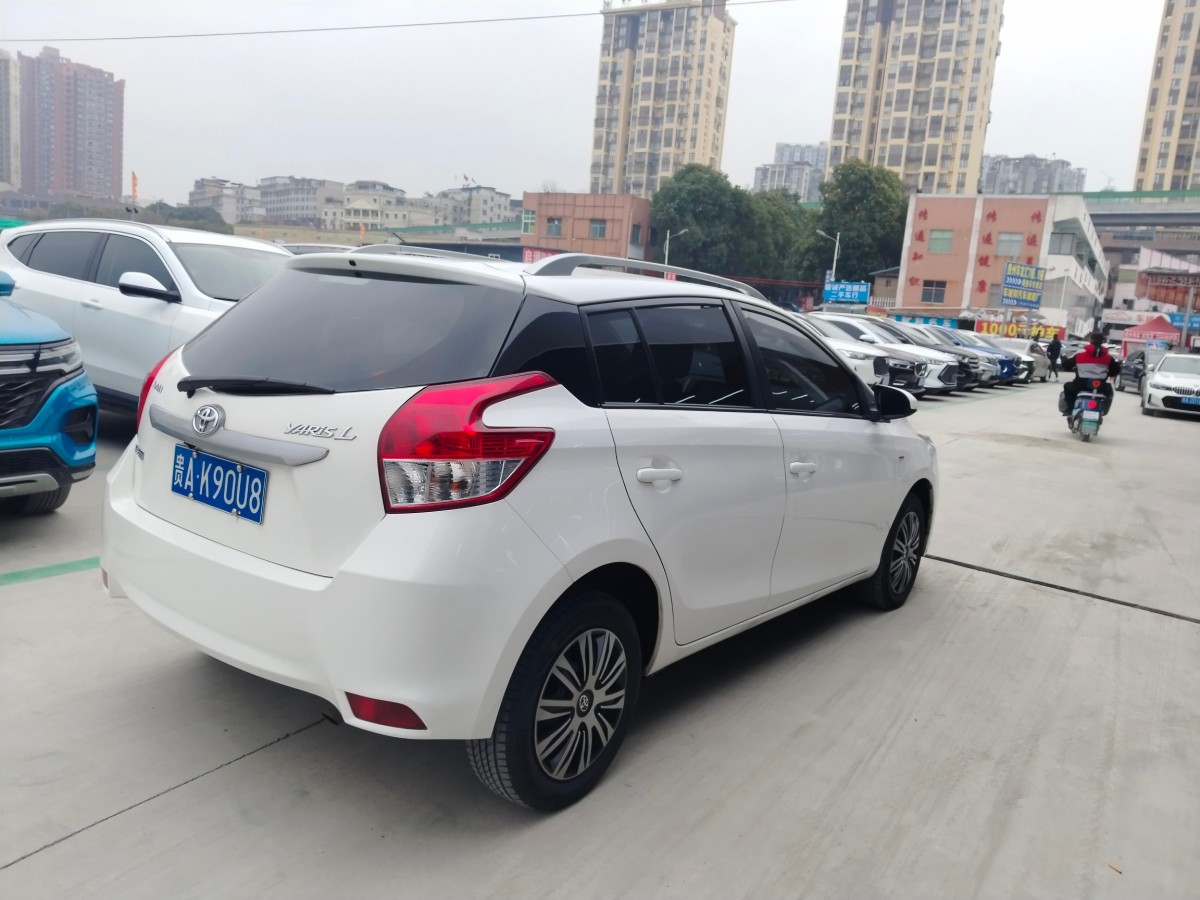 豐田 YARiS L 致炫  2015款 1.5E 自動(dòng)魅動(dòng)版圖片