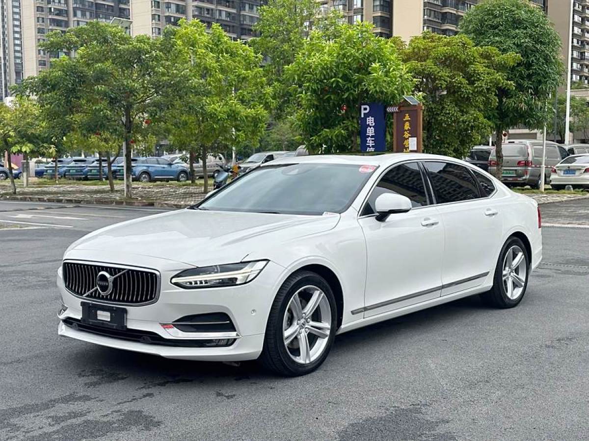 沃爾沃 S90  2018款 T4 智遠(yuǎn)版圖片