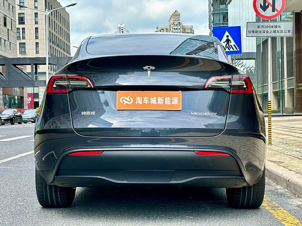 特斯拉 Model 3  2024款 長續(xù)航全輪驅(qū)動版圖片