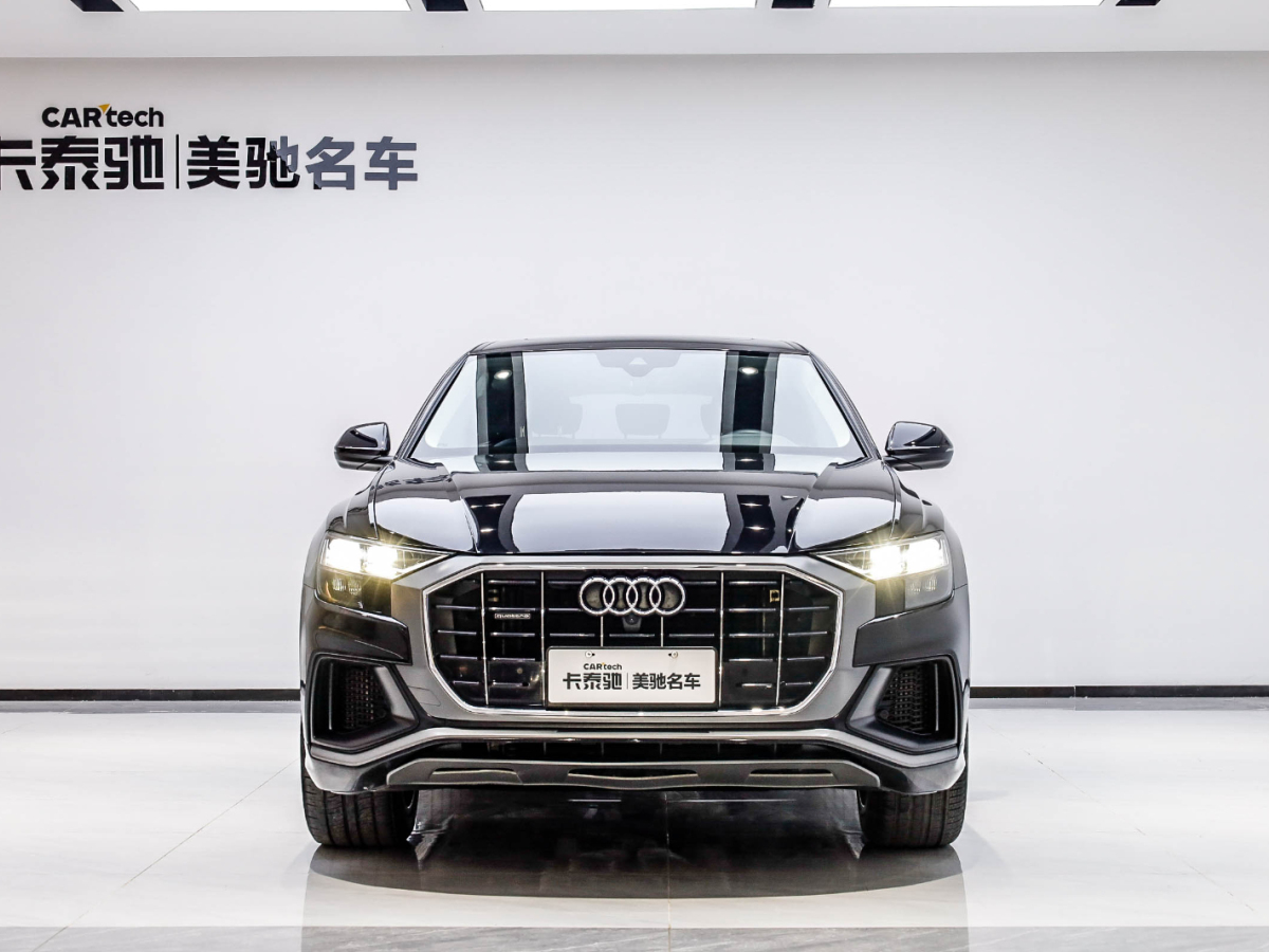 2021年1月名爵 TF 奧迪Q8 2021款 55 TFSI 豪華動感型