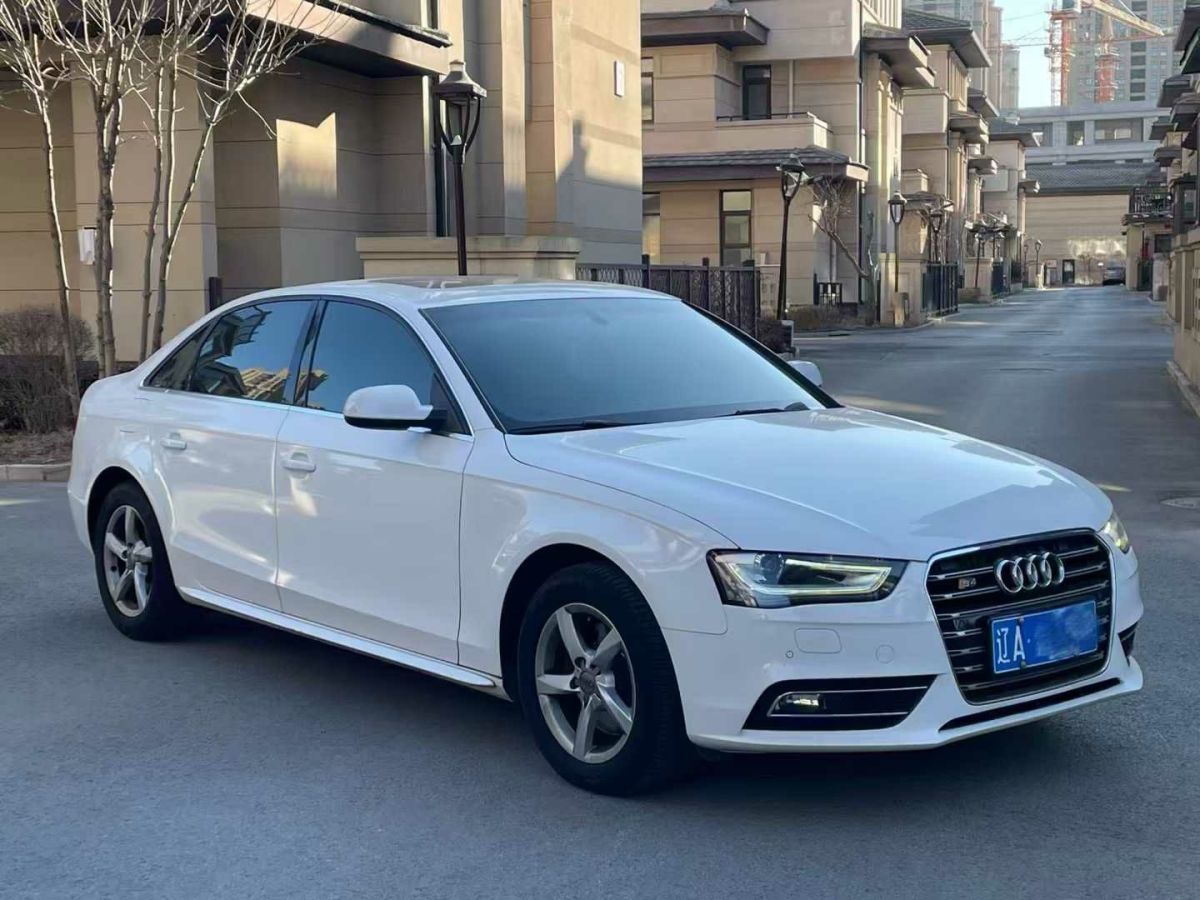 奧迪 奧迪A4L  2013款 A4L 30TFSI 手動舒適型圖片