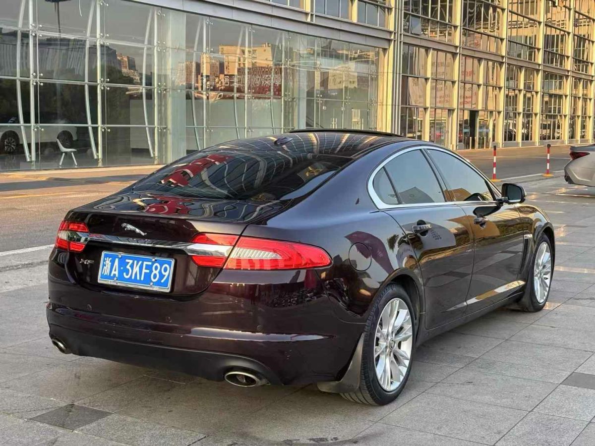 捷豹 XF  2012款 XF 3.0L V6豪華版圖片