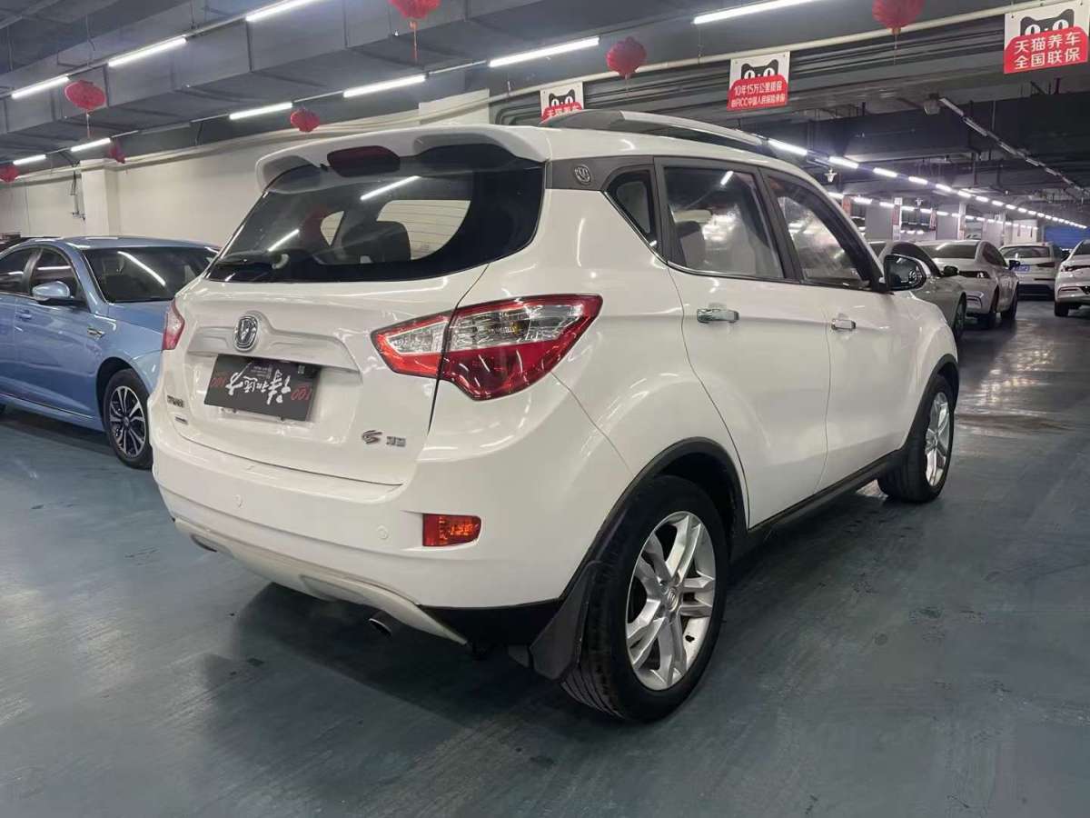 長安 CS35  2015款 1.6L 自動豪華型 國IV圖片