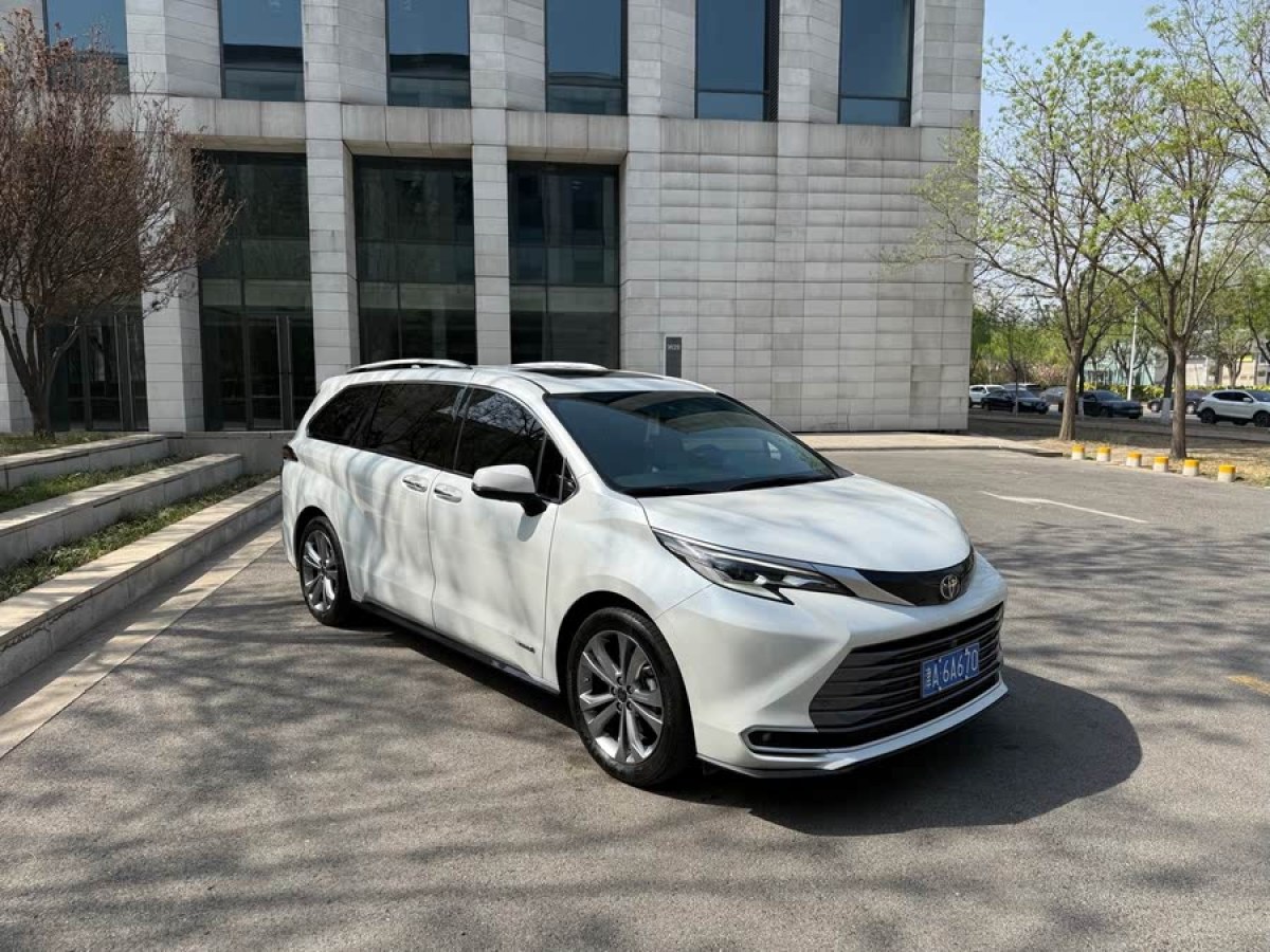 豐田 賽那SIENNA  2023款 2.5L混動 尊貴版圖片