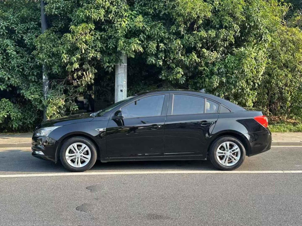 路虎 發(fā)現(xiàn)  2016款 3.0 V6 SC HSE圖片