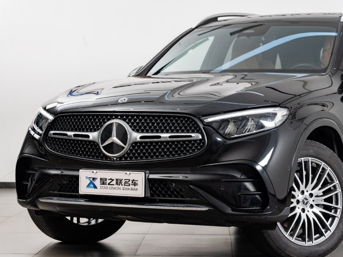 奔馳 奔馳GLC 2024款 GLC 300 L 4MATIC 動(dòng)感型 7座圖片