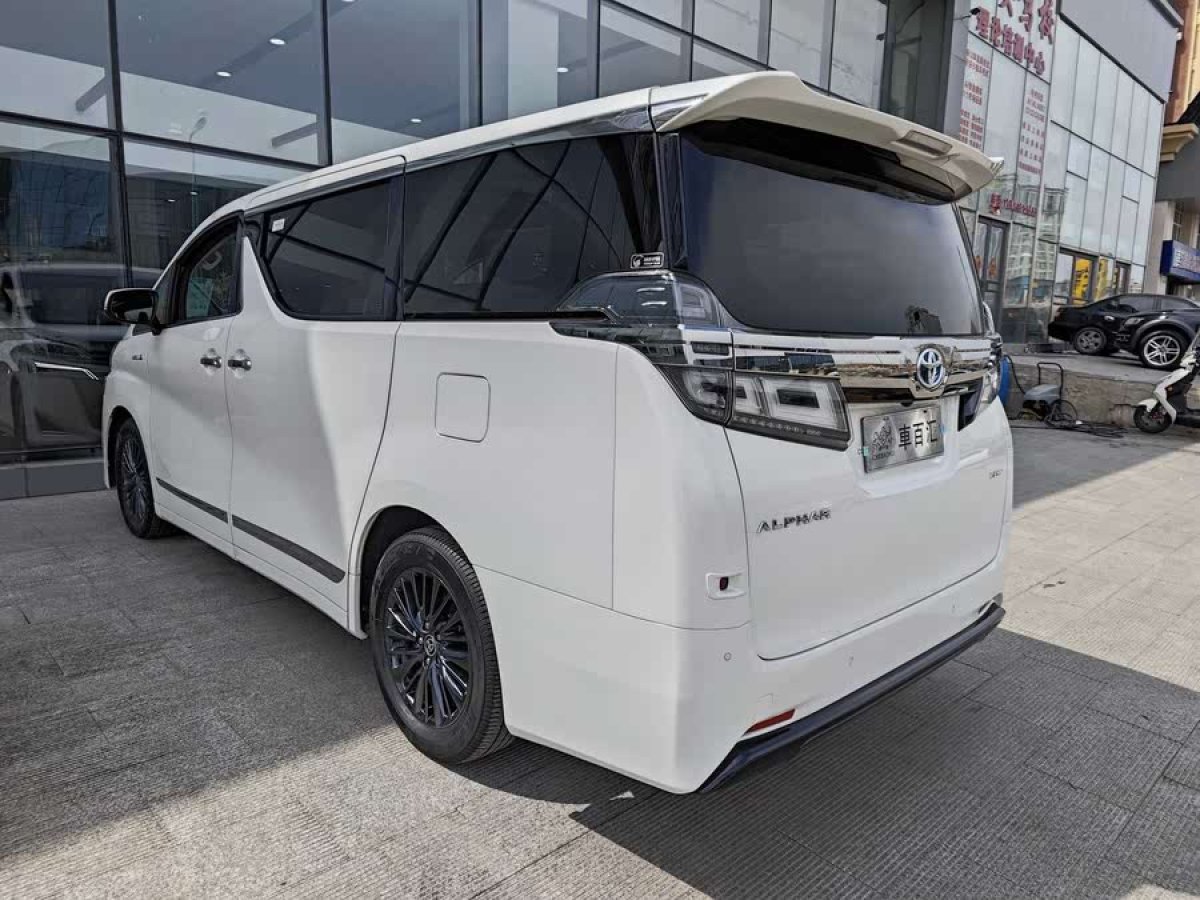 豐田 威爾法  2021款 皇冠 雙擎 2.5L HV豪華版圖片