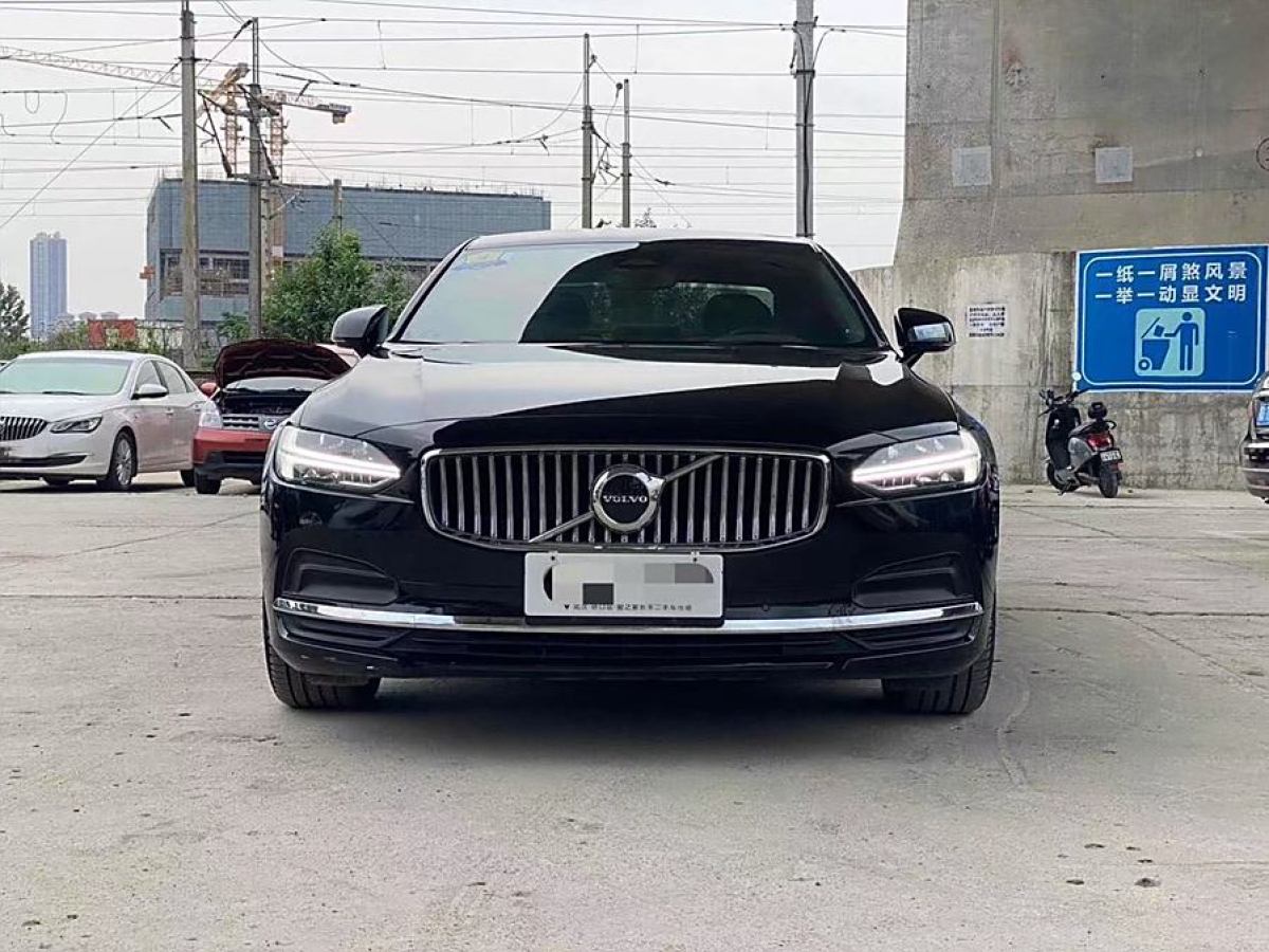 沃爾沃 S90  2023款 B5 智遠(yuǎn)豪華版圖片