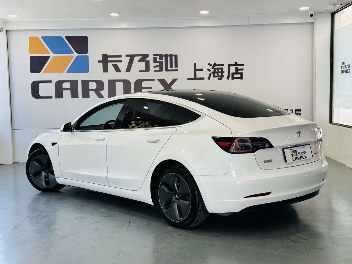 2020年12月特斯拉 Model 3  2020款 改款 標(biāo)準(zhǔn)續(xù)航后驅(qū)升級版