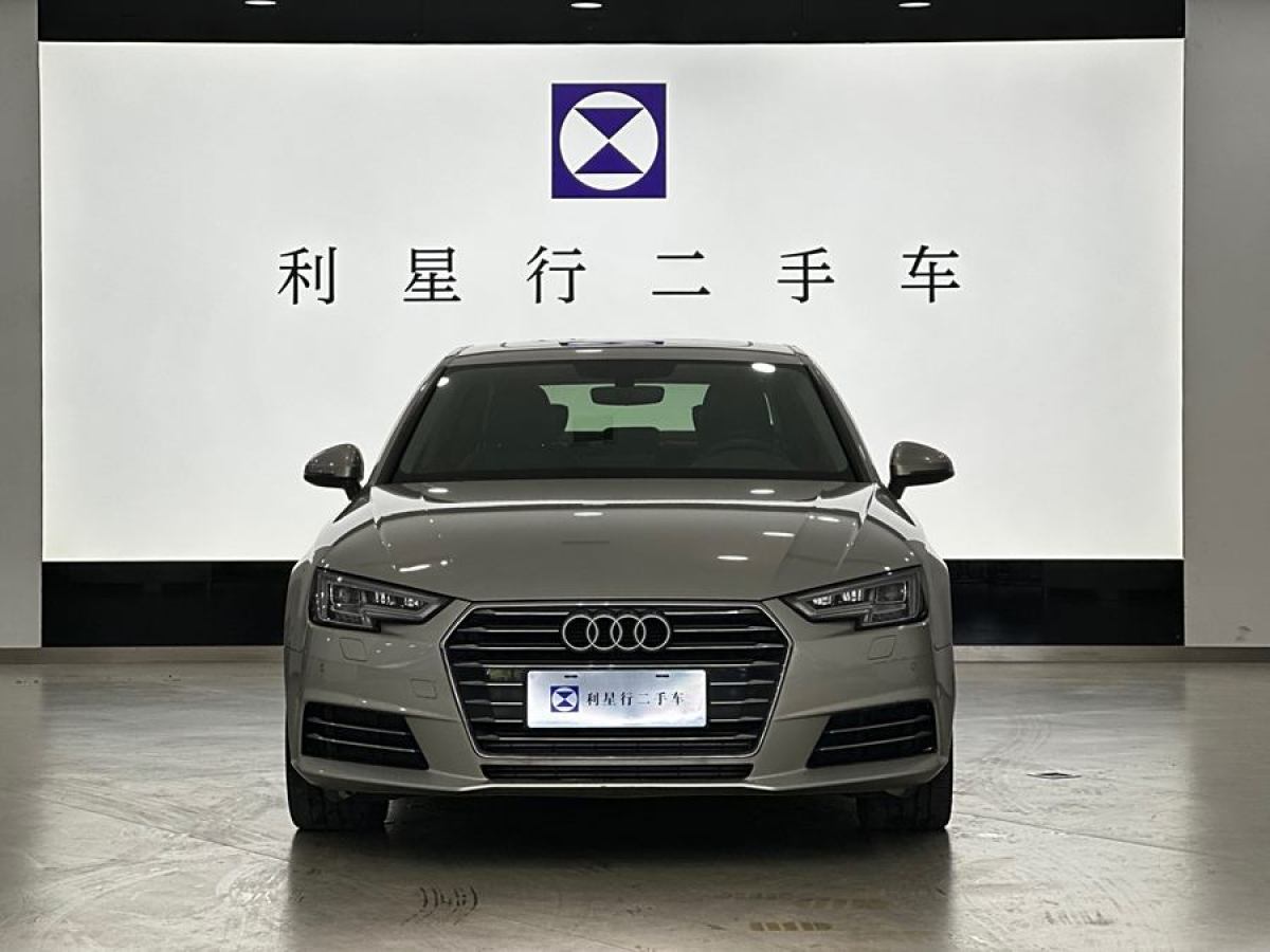 2017年7月奧迪 奧迪A4L  2017款 40 TFSI 風(fēng)尚型