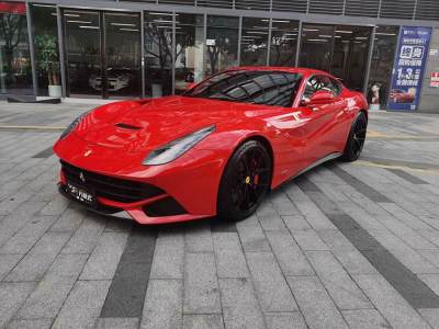 2016年6月 法拉利 F12berlinetta 6.3L 標(biāo)準(zhǔn)型圖片