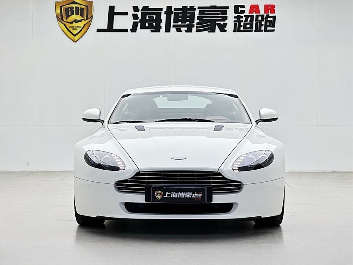 阿斯頓·馬丁 V8 Vantage  2011款 4.7L Sportshift Coupe圖片