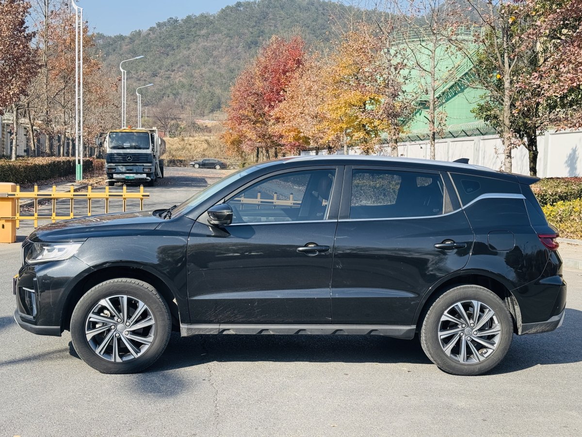 吉利 遠(yuǎn)景SUV  2021款 PRO 1.4T 自動(dòng)尊貴型圖片