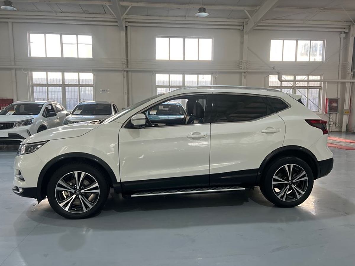 日產(chǎn) 逍客  2022款 2.0L CVT XV Prem.豪華版圖片