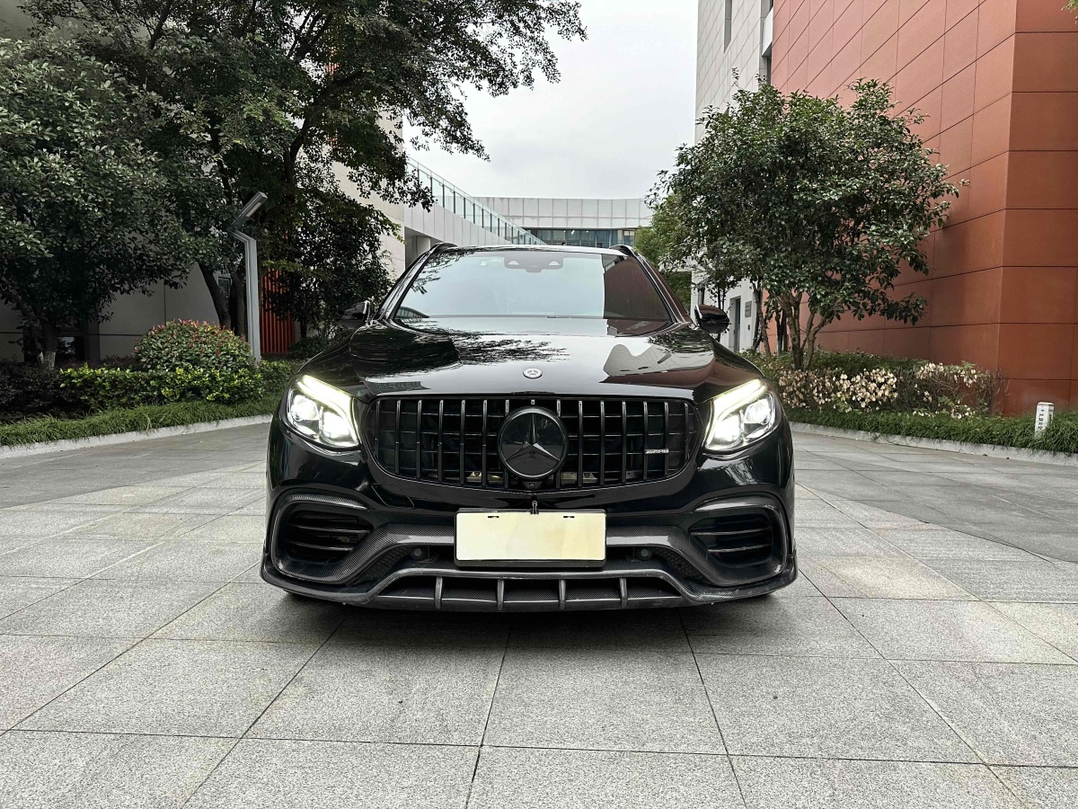 奔馳 奔馳GLC轎跑 AMG  2018款 AMG GLC 63 4MATIC+ 轎跑SUV圖片