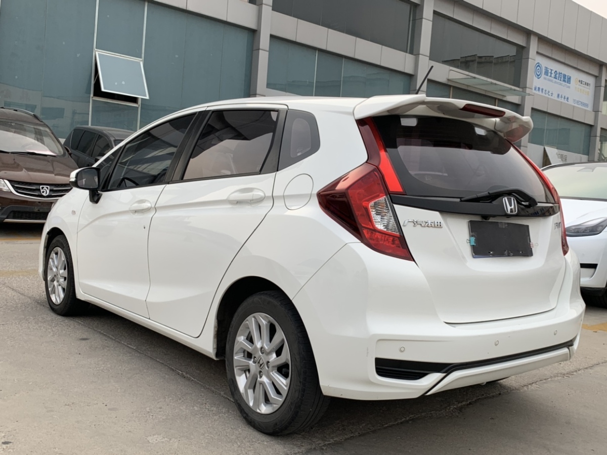 本田 飛度  2018款 1.5L CVT舒適天窗版圖片