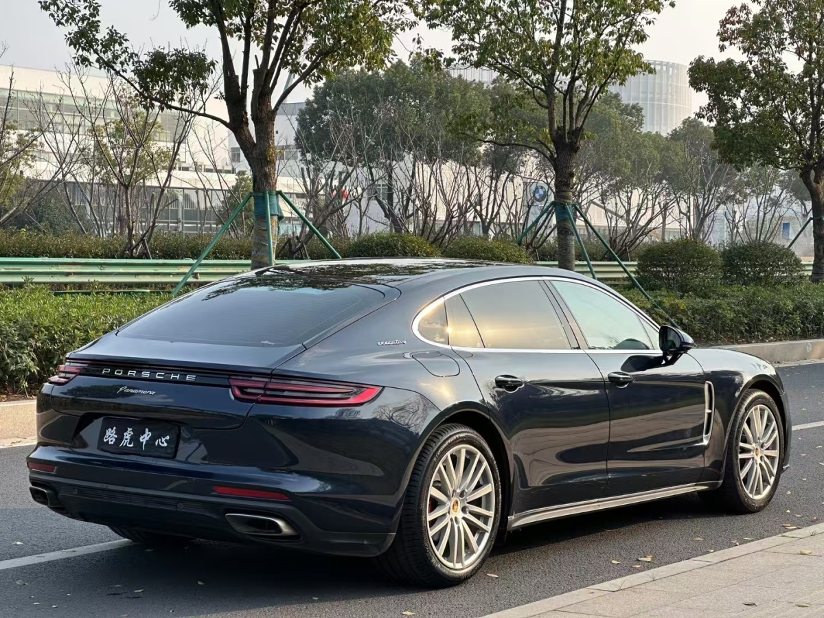 保時(shí)捷 Panamera  2019款 Panamera 4 行政加長版 2.9T圖片