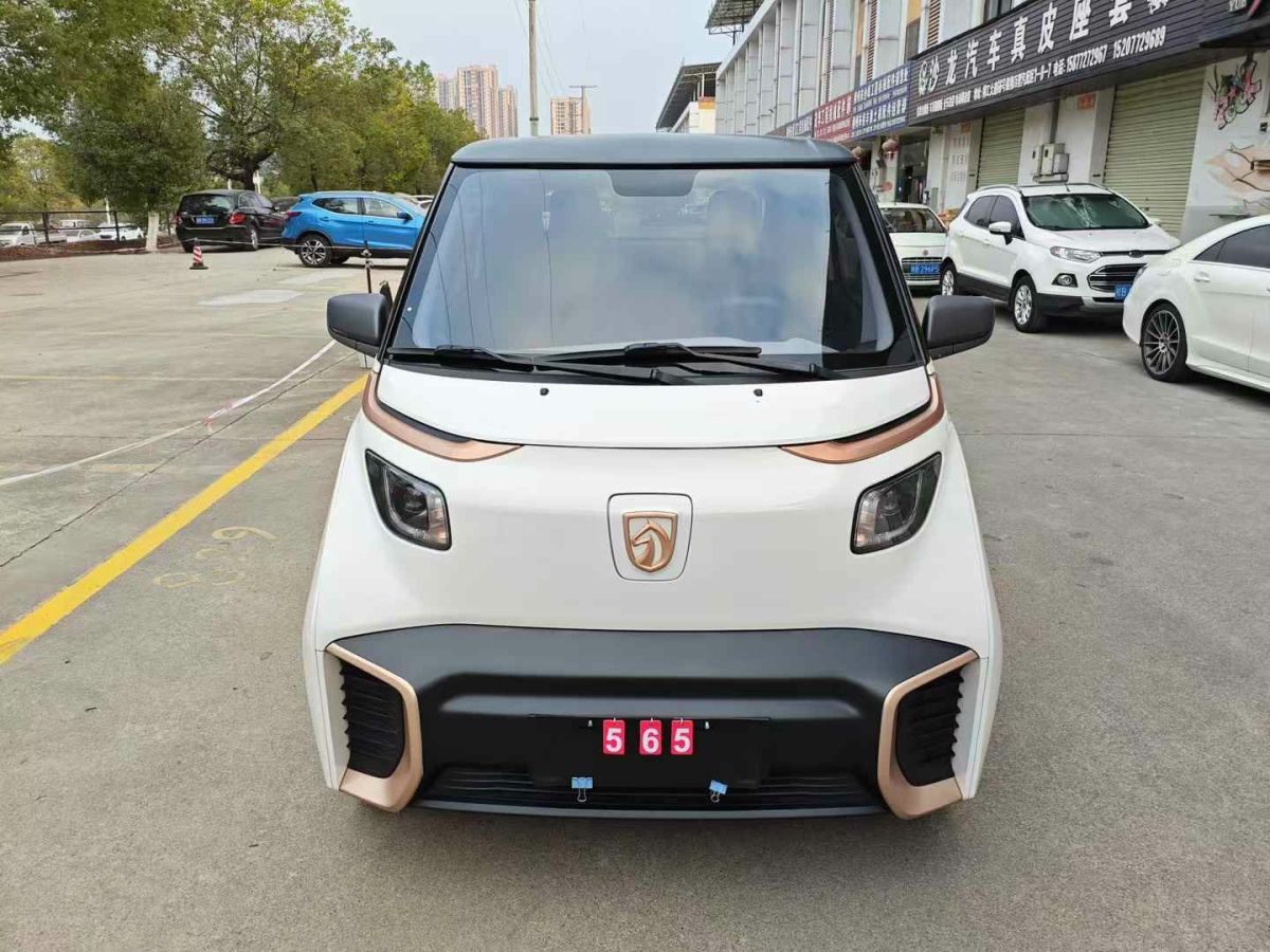 寶駿 E200 圖片