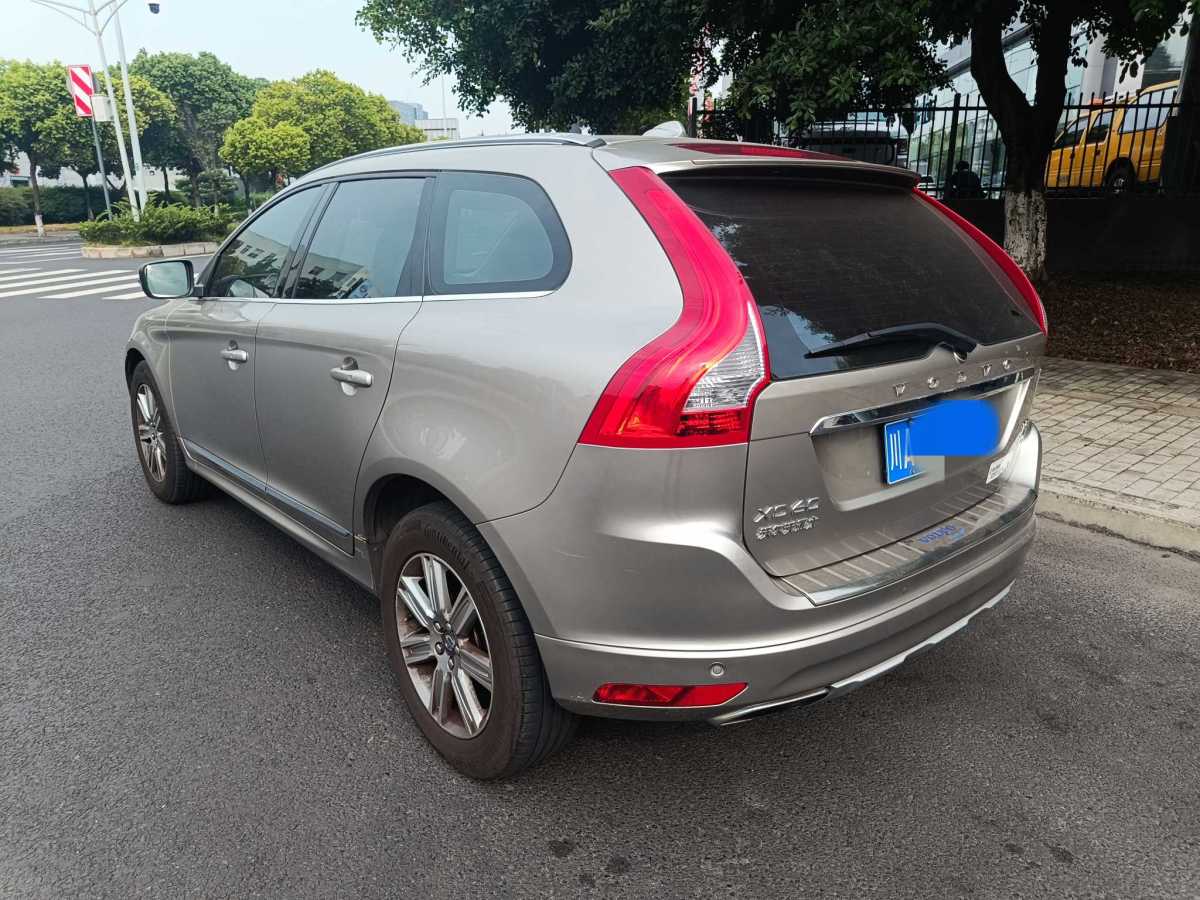 2015年6月沃爾沃 XC60  2015款 T5 AWD 智遠(yuǎn)版