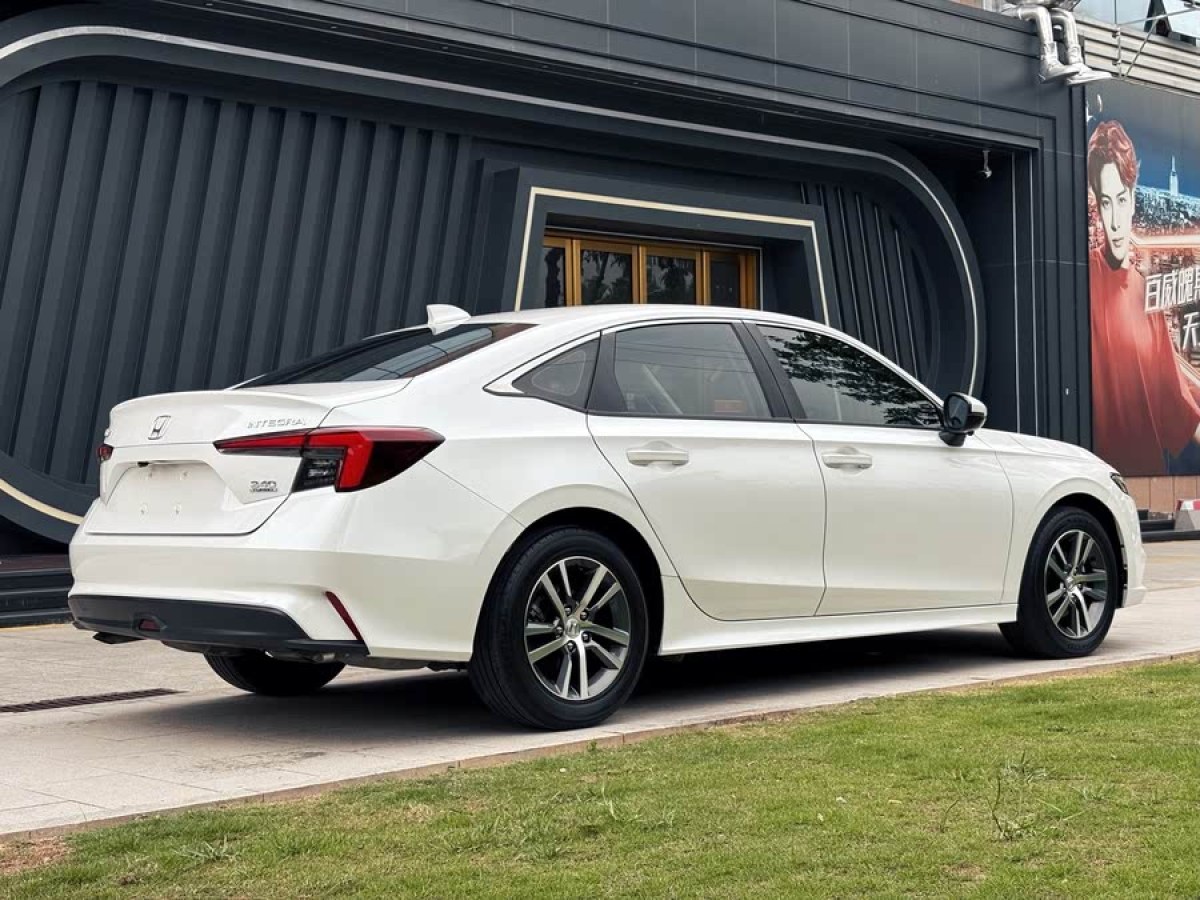 本田 型格  2023款 240TURBO CVT領(lǐng)先版圖片