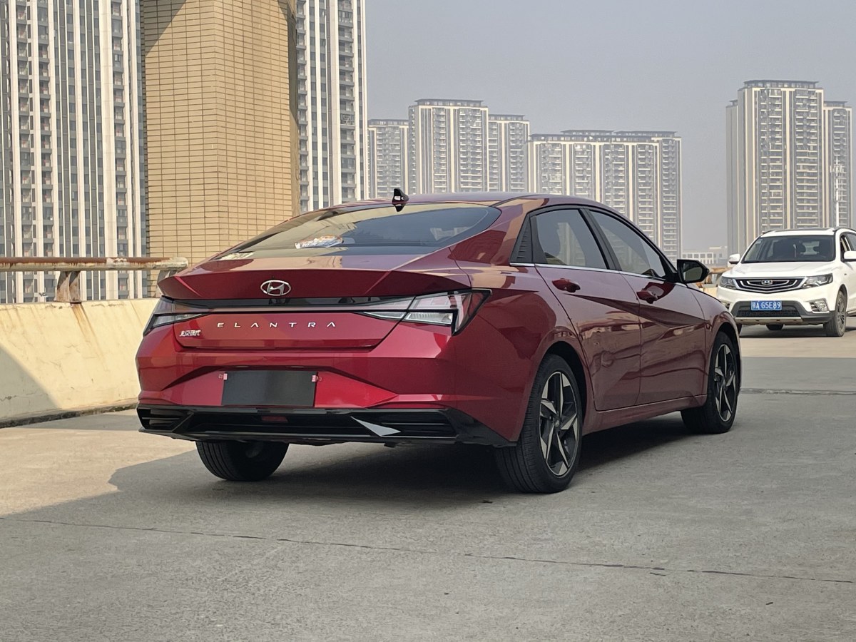 現代 伊蘭特 2021款 1.5l lux尊貴版圖片