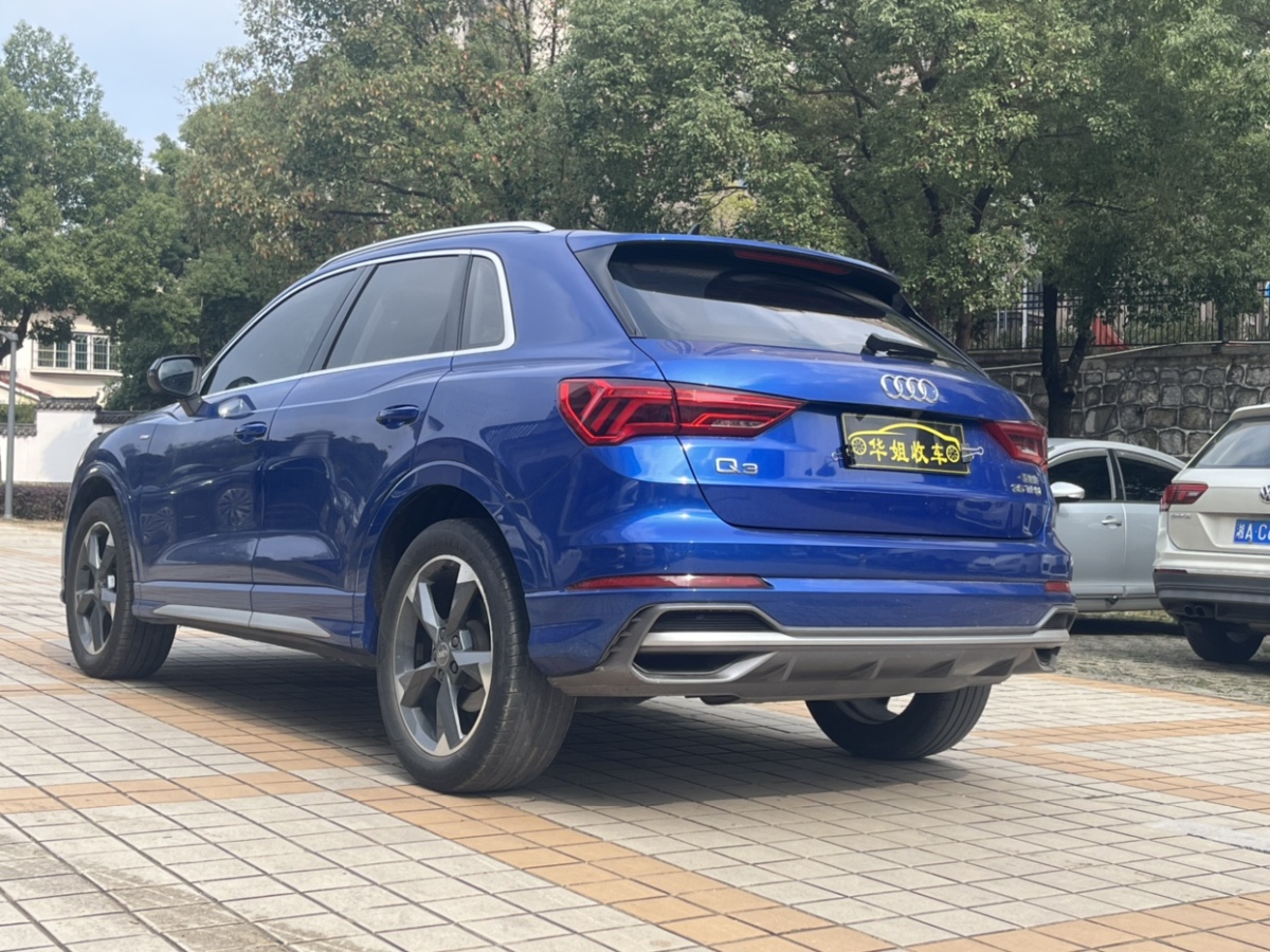 奧迪 奧迪Q3  2019款  35 TFSI 時尚動感型圖片