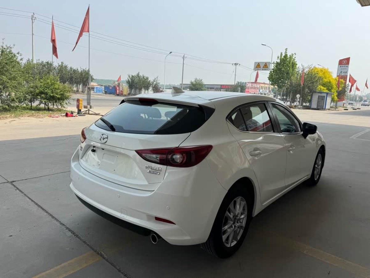 馬自達(dá) 馬自達(dá)3 Axela昂克賽拉  2019款  云控版 兩廂 1.5L 自動豪華型 國VI圖片