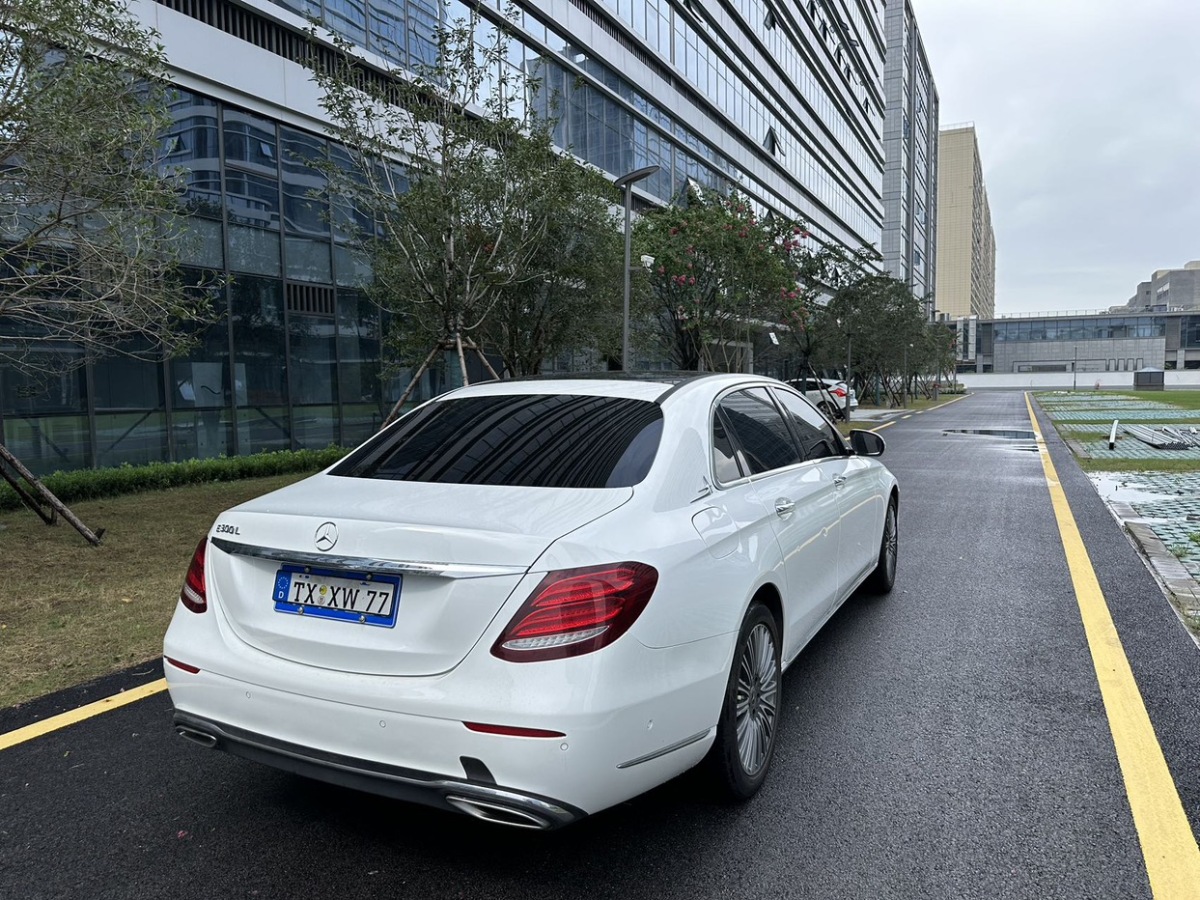 奔馳 奔馳E級  2020款 E 300 L 時尚型圖片