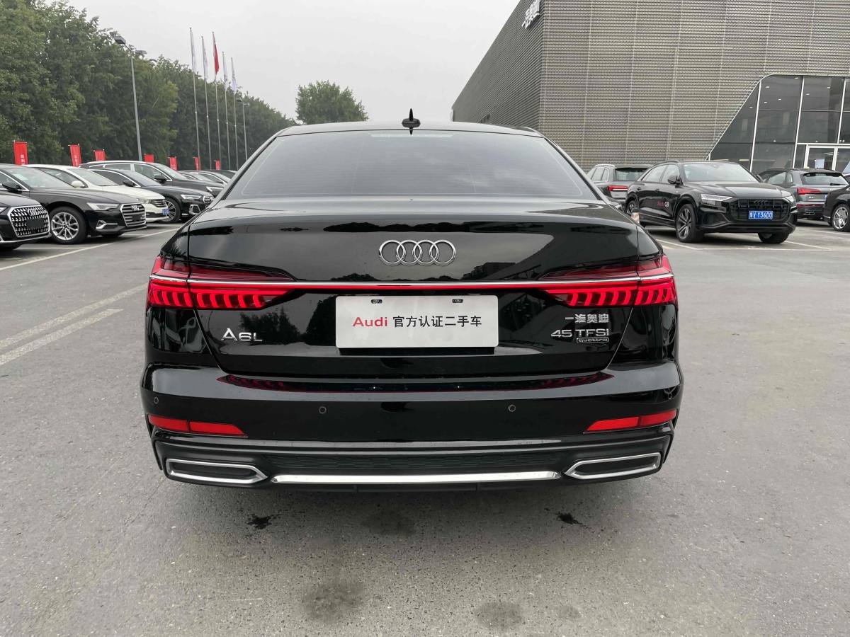 奧迪 奧迪A6L  2021款 45 TFSI 臻選動感型圖片