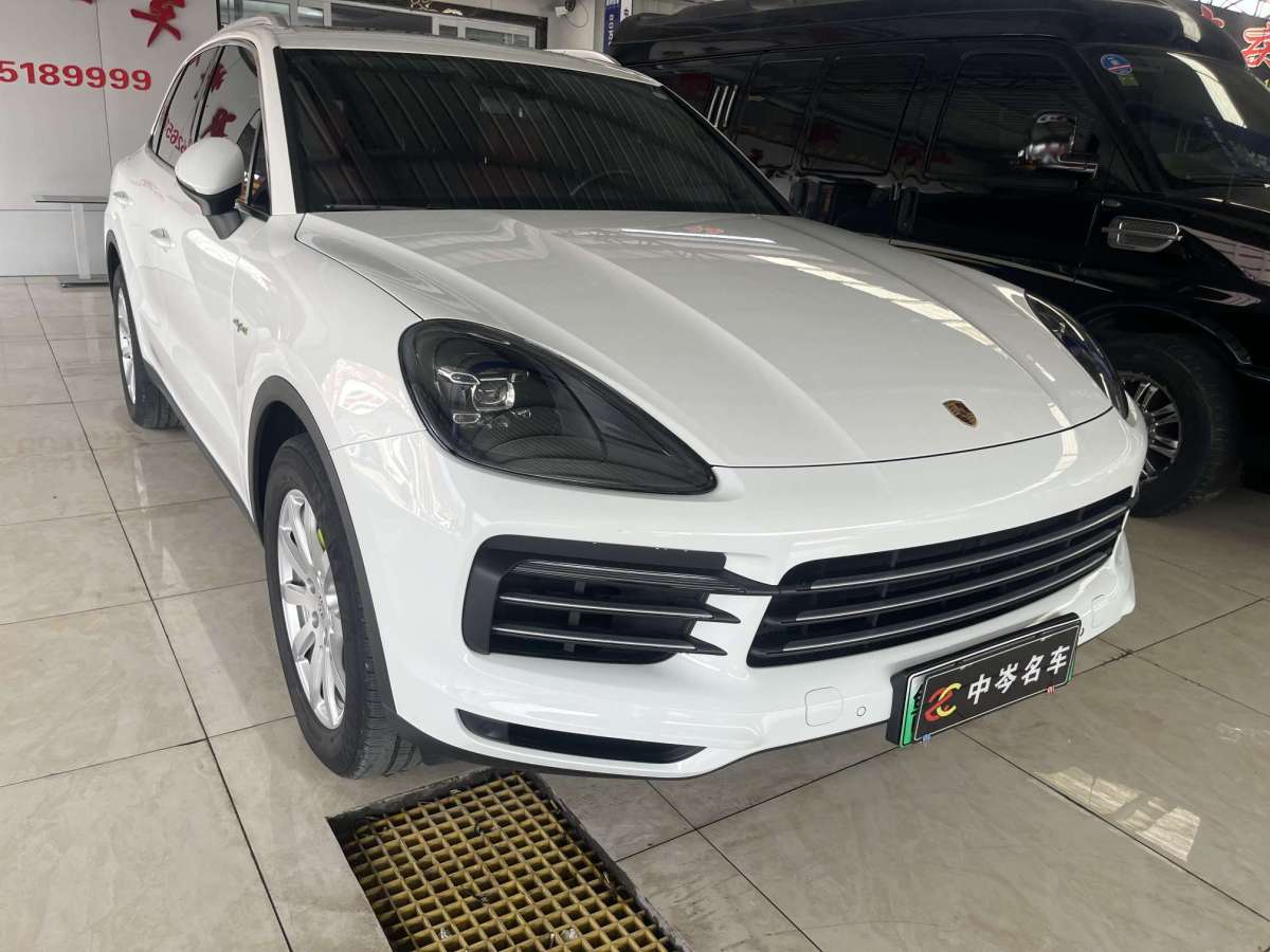 2021年1月保時捷 Cayenne新能源  2021款 Cayenne E-Hybrid 2.0T