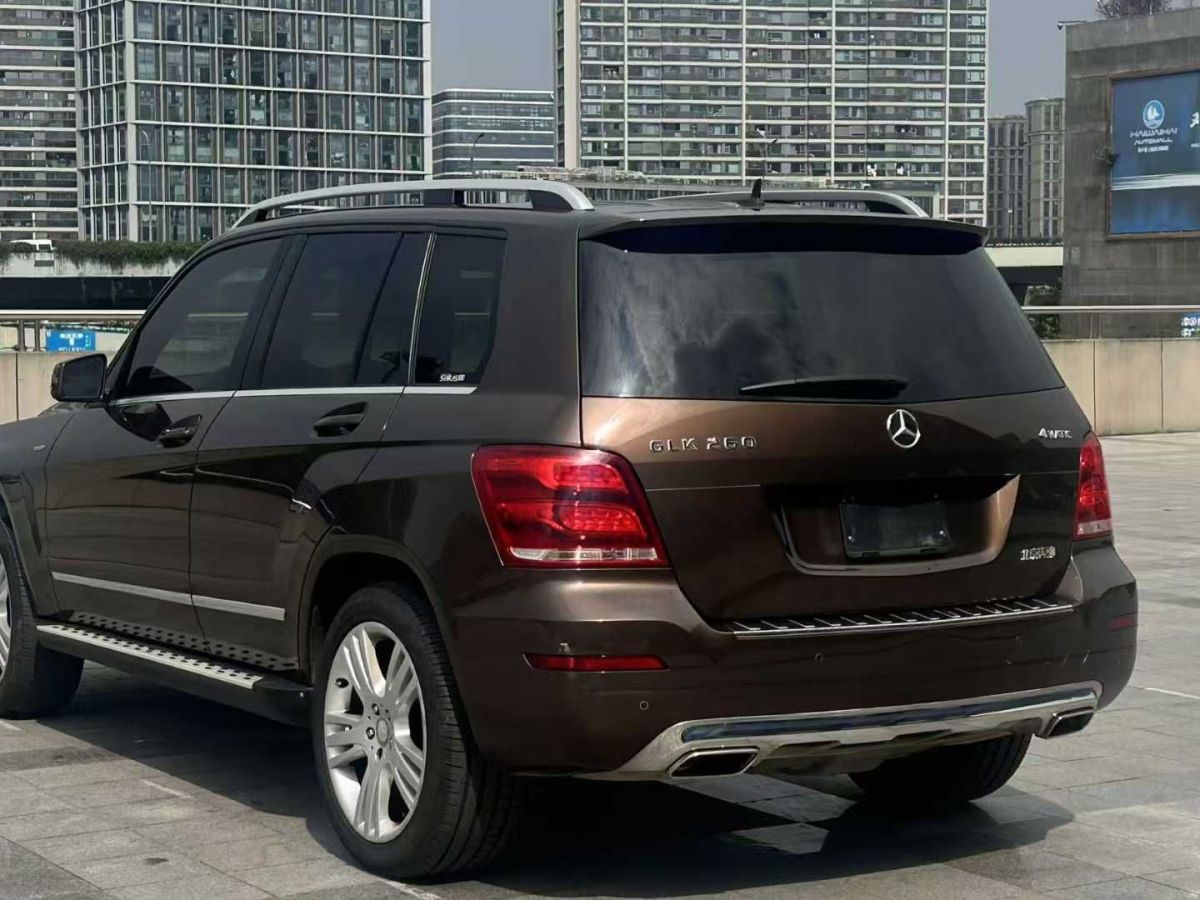 奔馳 奔馳GLK級  2015款 GLK 260 4MATIC 動感型 極致版圖片