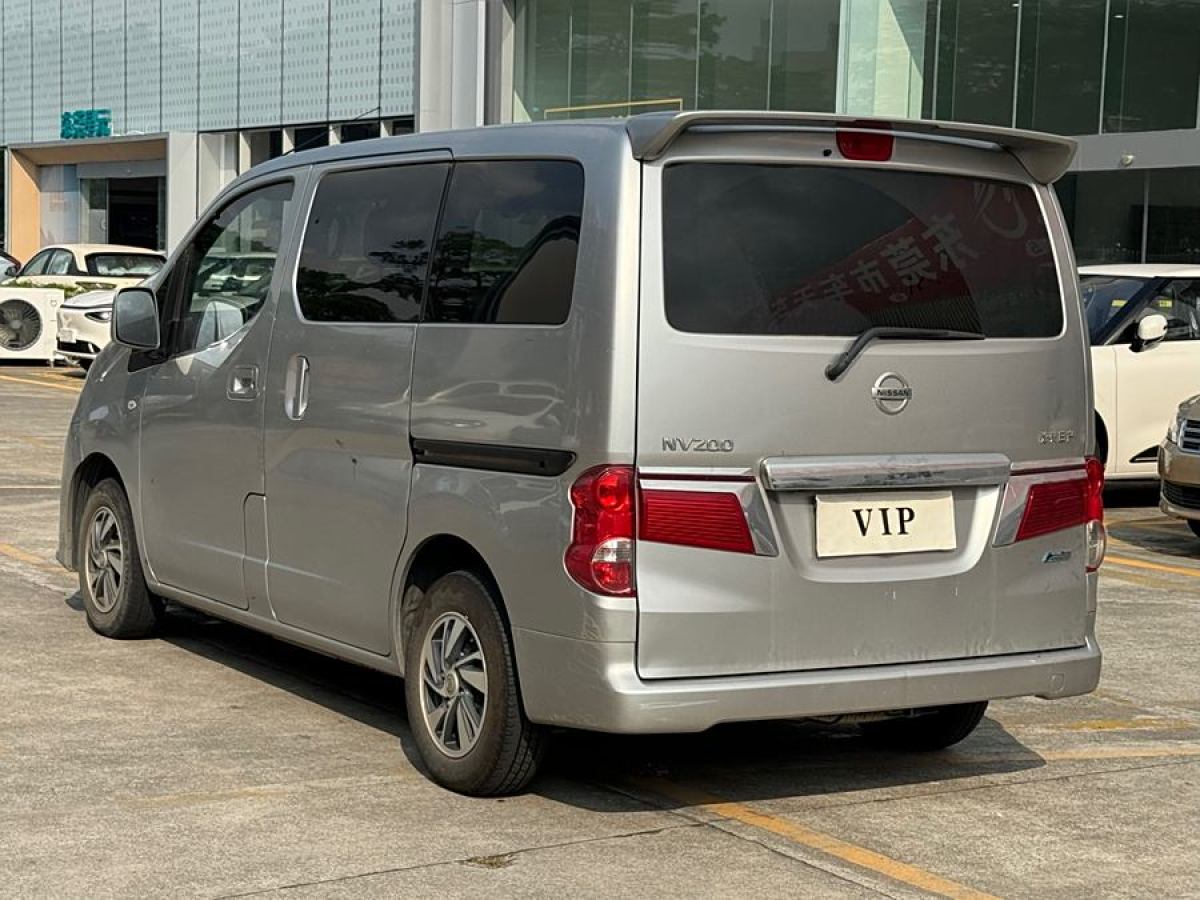 日產(chǎn) NV200  2018款 1.6L CVT豪華型圖片