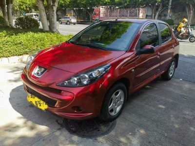 2013年11月 標(biāo)致 207 CROSS 1.4L 手動(dòng)品樂(lè)型圖片